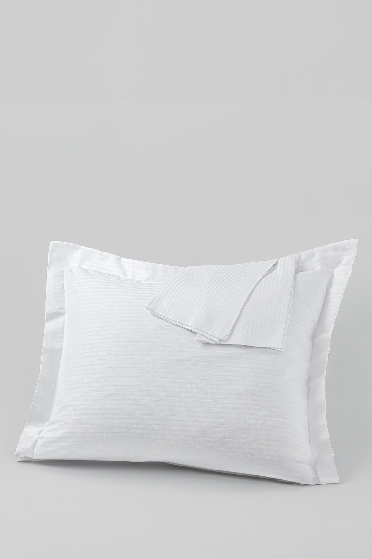 Jastučnica Hotel Series 83 – TC 210 · Pruge 0,5 cm